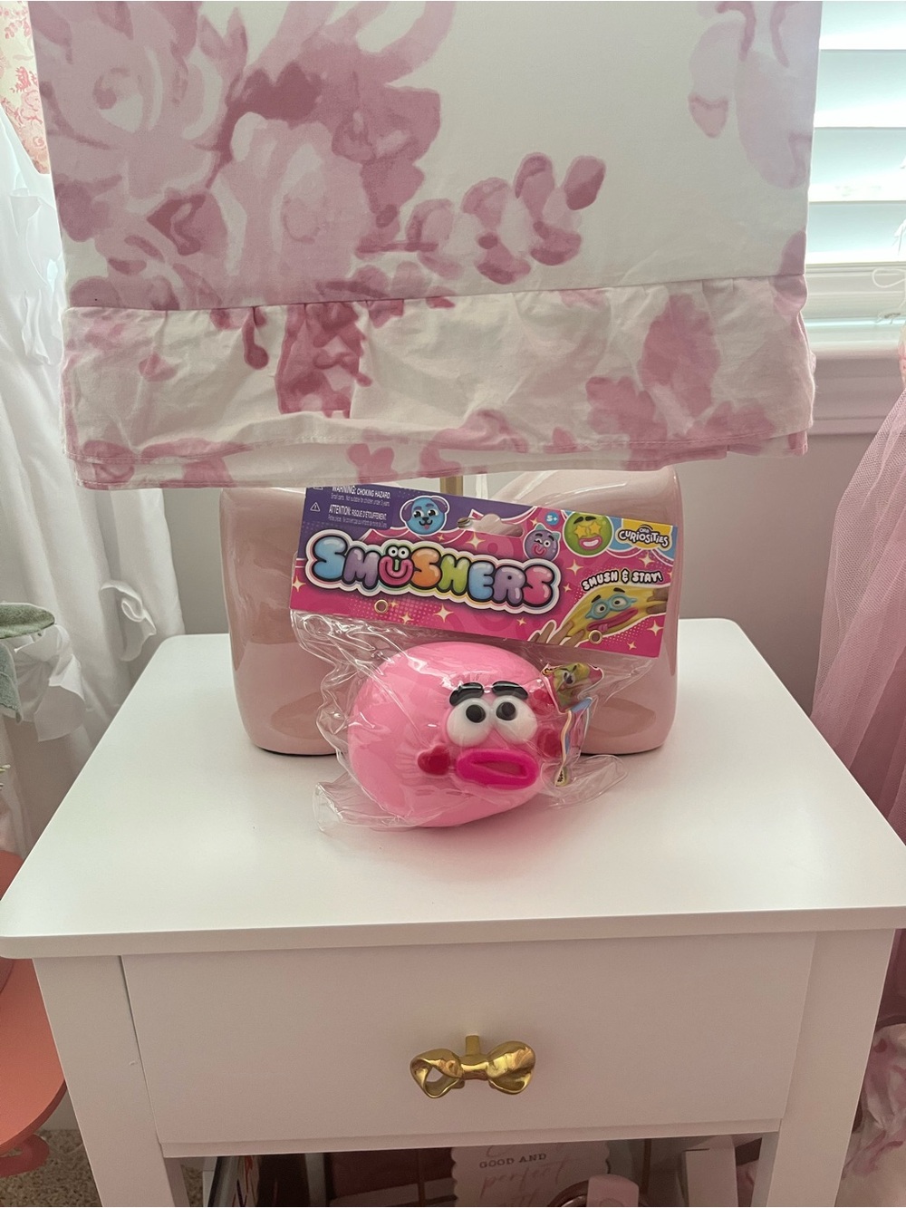 Smushers  Pink Squishy Face Toy by Usher